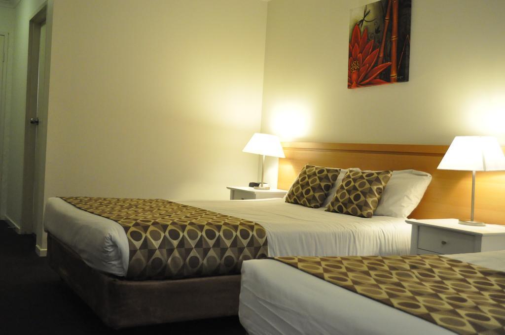 Albury Burvale Motor Inn Esterno foto