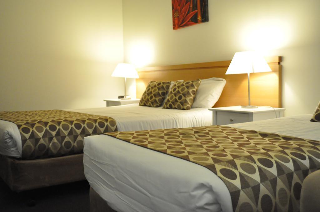 Albury Burvale Motor Inn Esterno foto
