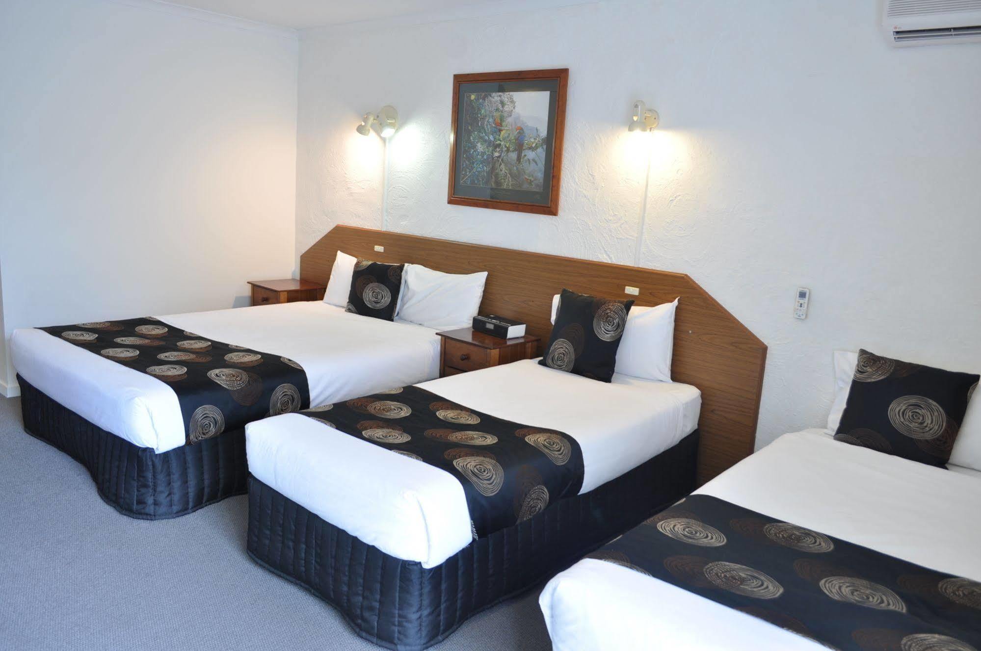 Albury Burvale Motor Inn Esterno foto